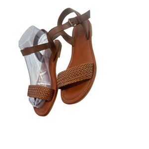 Mia sandals 